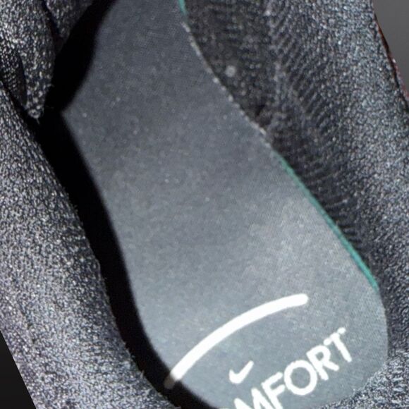 Nike Renew In-Season Tr 10 Women's Trainer Black White Size 7.5 - Picture 5 of 9